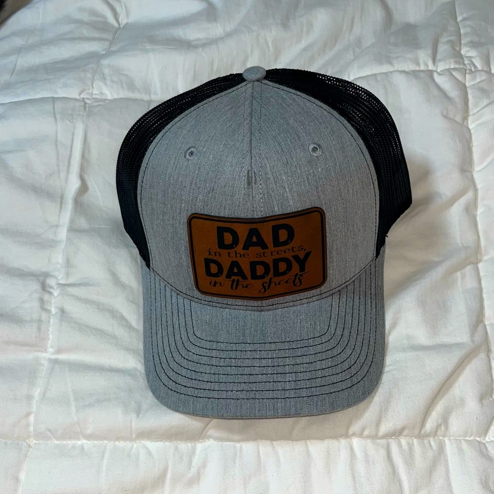 Men’s SnapBack hat